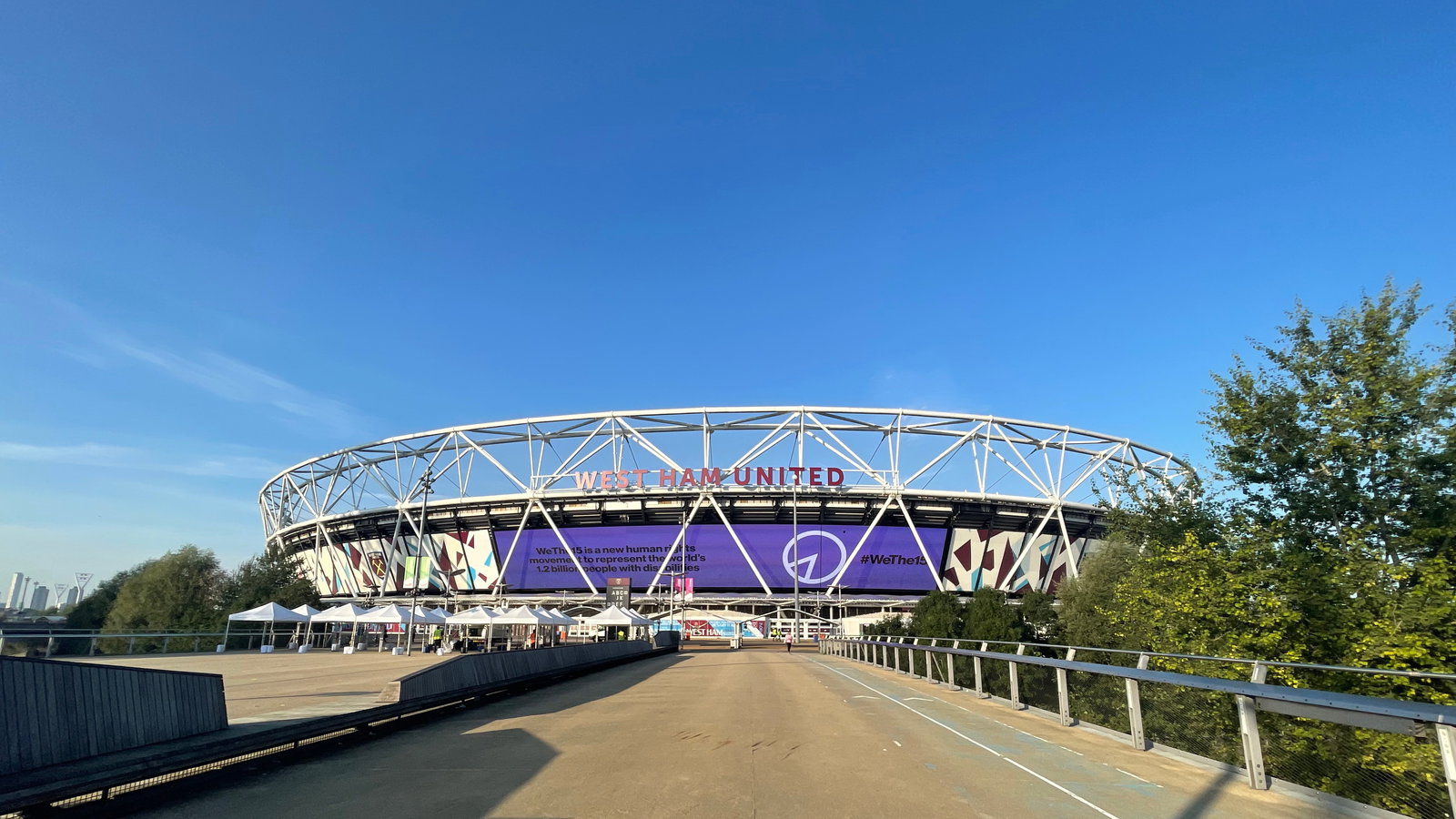 Pro golfer who made Nazi salutes at West Ham match banned for three years